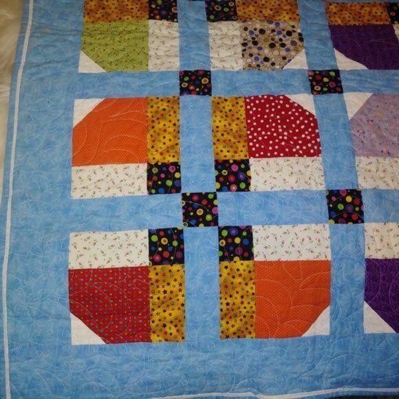 Hand made New Baby quilt multicolor patch bright colorful snuggly soft 100% cott - Picture 4 of 11